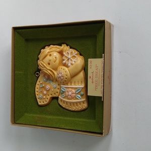 Hallmark Christmas Ornament Angel 1976 Tree Treat